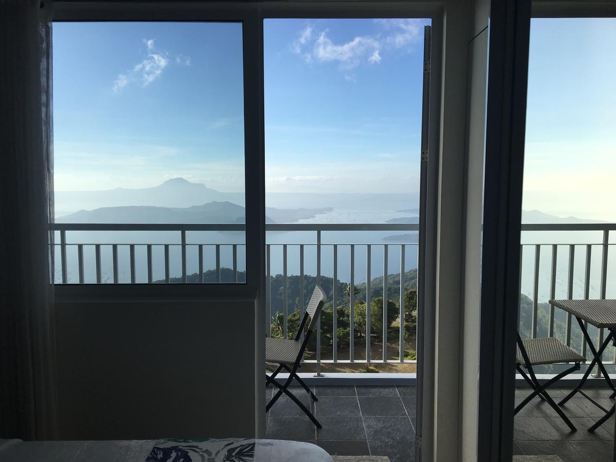 Breezy Wind 19Twentysix Apartment Tagaytay City Ngoại thất bức ảnh